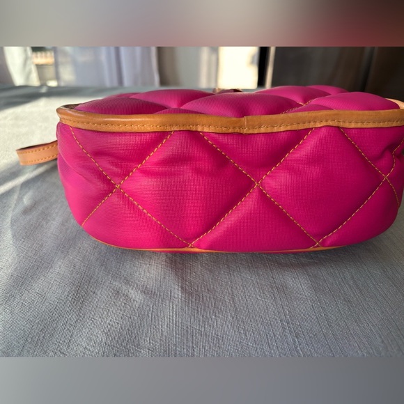 Dooney & Bourke Hot Pink Barbie Quilted Nylon Vacchetta Leather Crossbody Purse - Picture 5 of 16